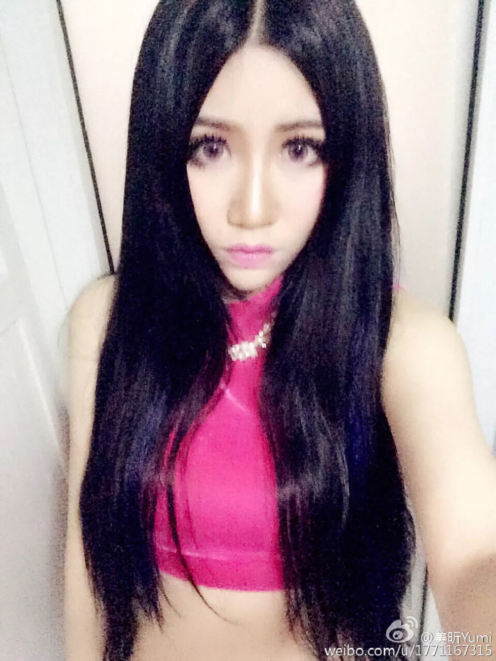 嫩模美昕Yumi完美身材白嫩肌肤海量微博写真255P