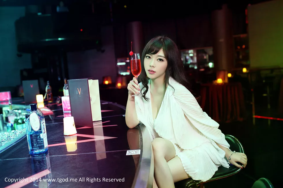 [TGOD推女神]2015.01.09_刘飞儿Faye之女神去哪儿《第20期》性感比基尼写真63P