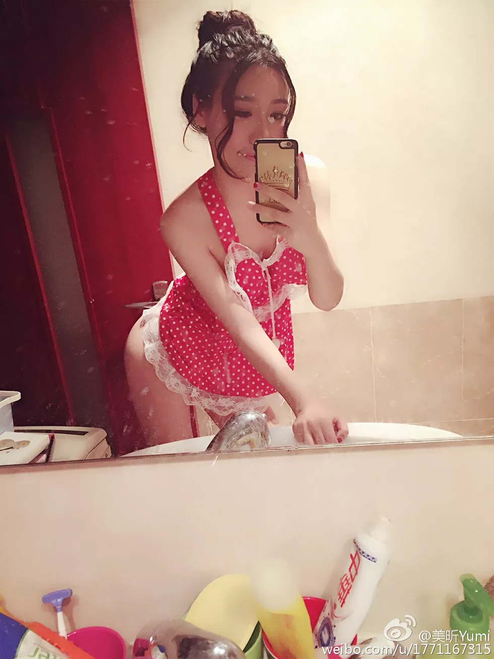 嫩模美昕Yumi完美身材白嫩肌肤海量微博写真255P