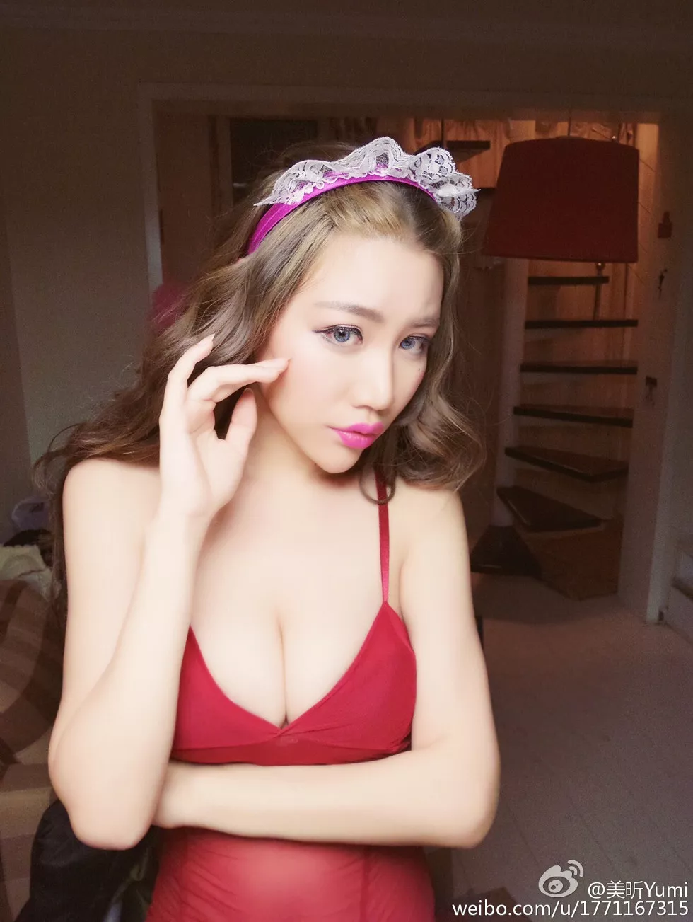 嫩模美昕Yumi完美身材白嫩肌肤海量微博写真255P
