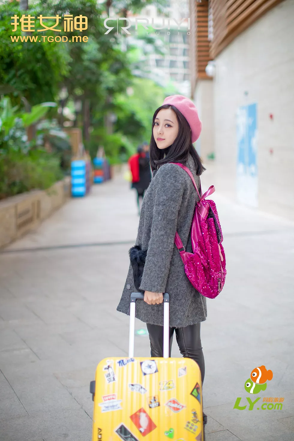 [TGOD推女神]2015.01.05_小范冰冰梁晶莹同城旅拍清新迷人靓丽写真53P