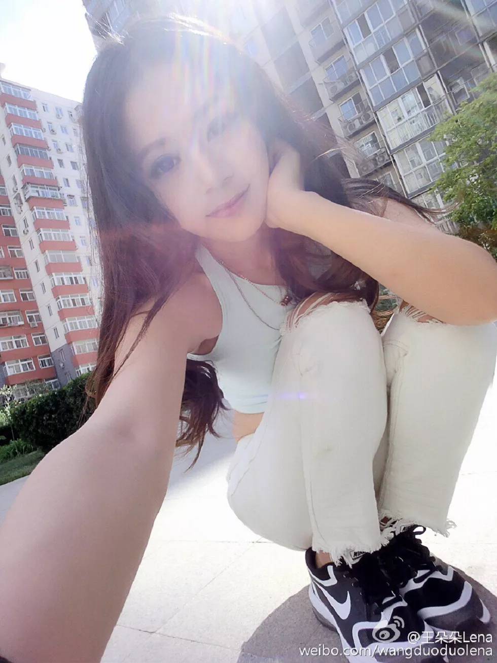 甜美尤物王朵朵Lena火爆身材童颜巨乳性感微博写真498P