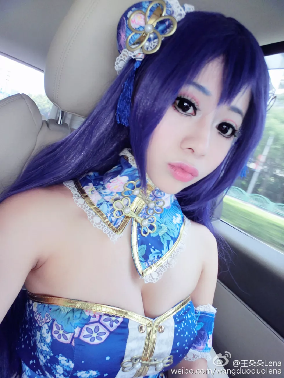 甜美尤物王朵朵Lena火爆身材童颜巨乳性感微博写真498P