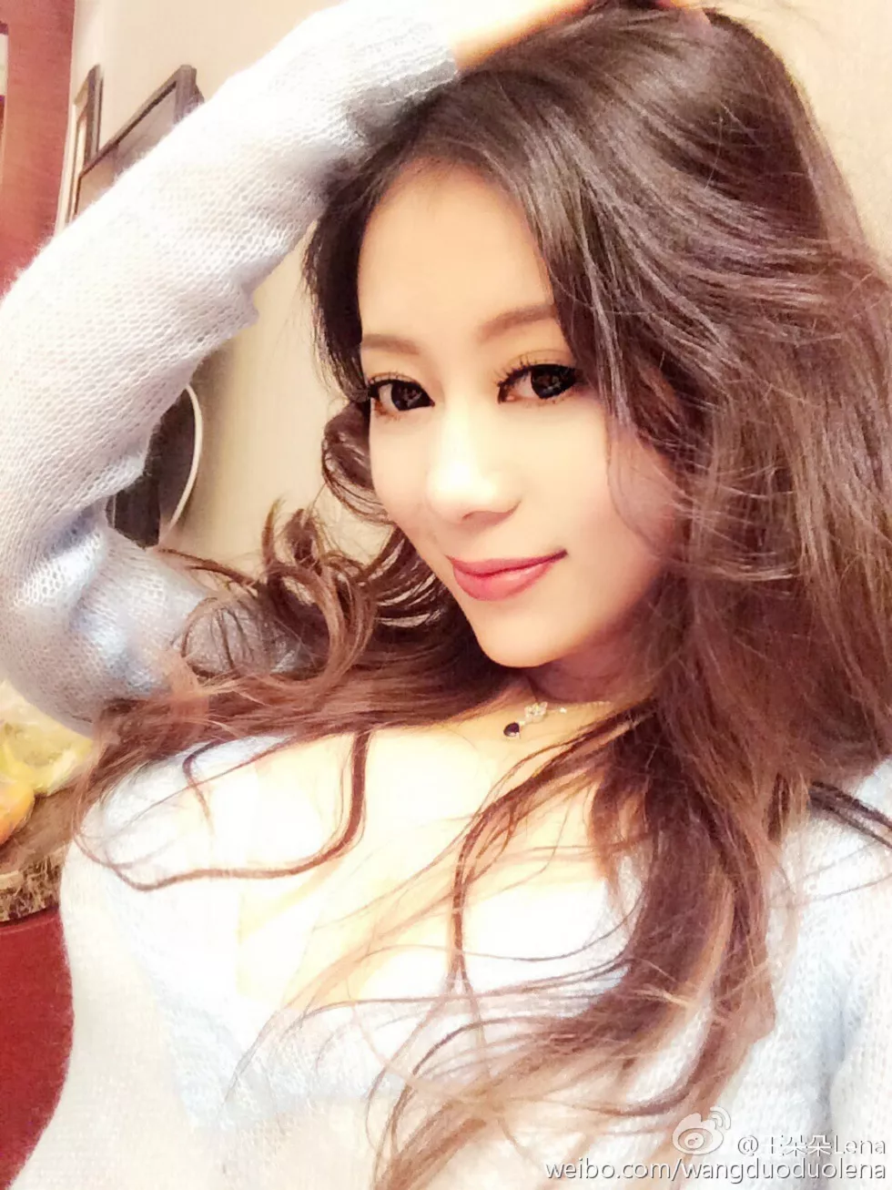 甜美尤物王朵朵Lena火爆身材童颜巨乳性感微博写真498P