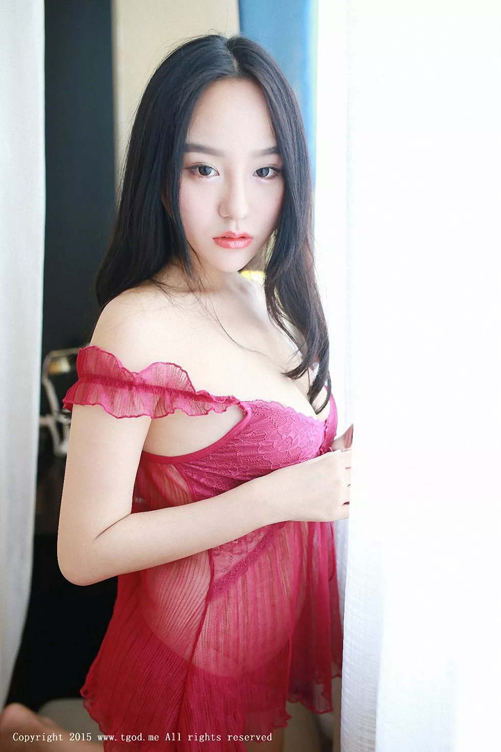 [TGOD推女神]2015.09.02_嫩模鱼猫盾粉红蕾丝睡裙秀完美身材性感私房写真57P
