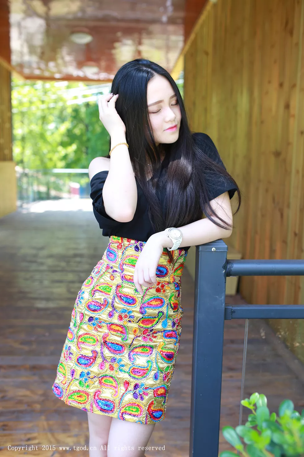 [TGOD推女神]2015.09.05_嫩模佩佩Cassie黑色蕾丝小内裤性感小野兽写真54P