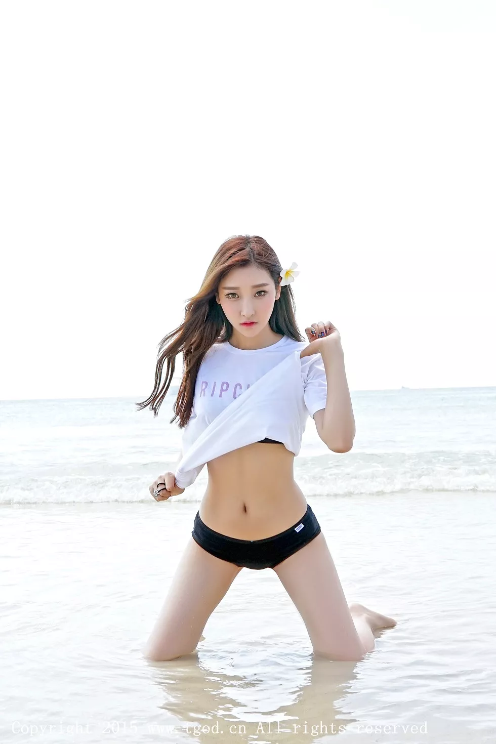 [TGOD推女神]2015.11.25_普吉岛旅拍之李筱乔JoJo第三刊性感内衣迷人翘臀写真46P