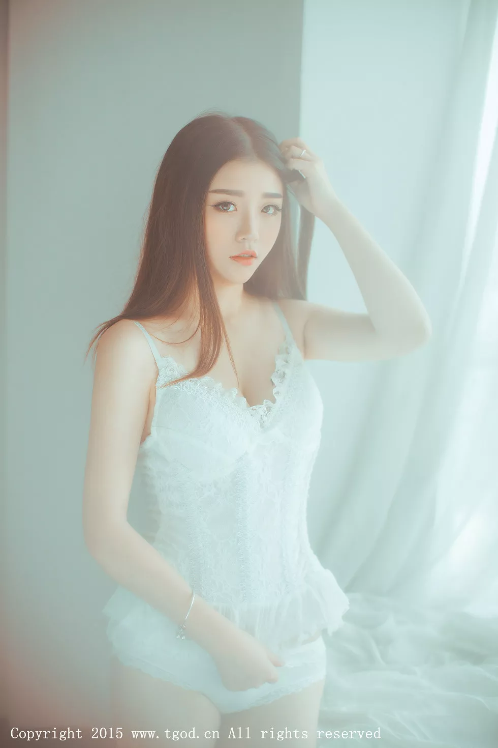 [TGOD推女神]2015.12.03_嫩模程彤颜纯白内衣系列性感美胸秀纹身清纯诱惑写真39P