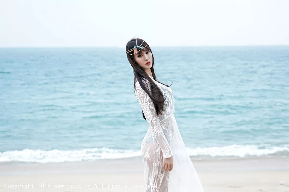[TGOD推女神]2015.11.30_普吉岛旅拍之Cheryl青树第四刊沙滩边性感比基尼写真44P