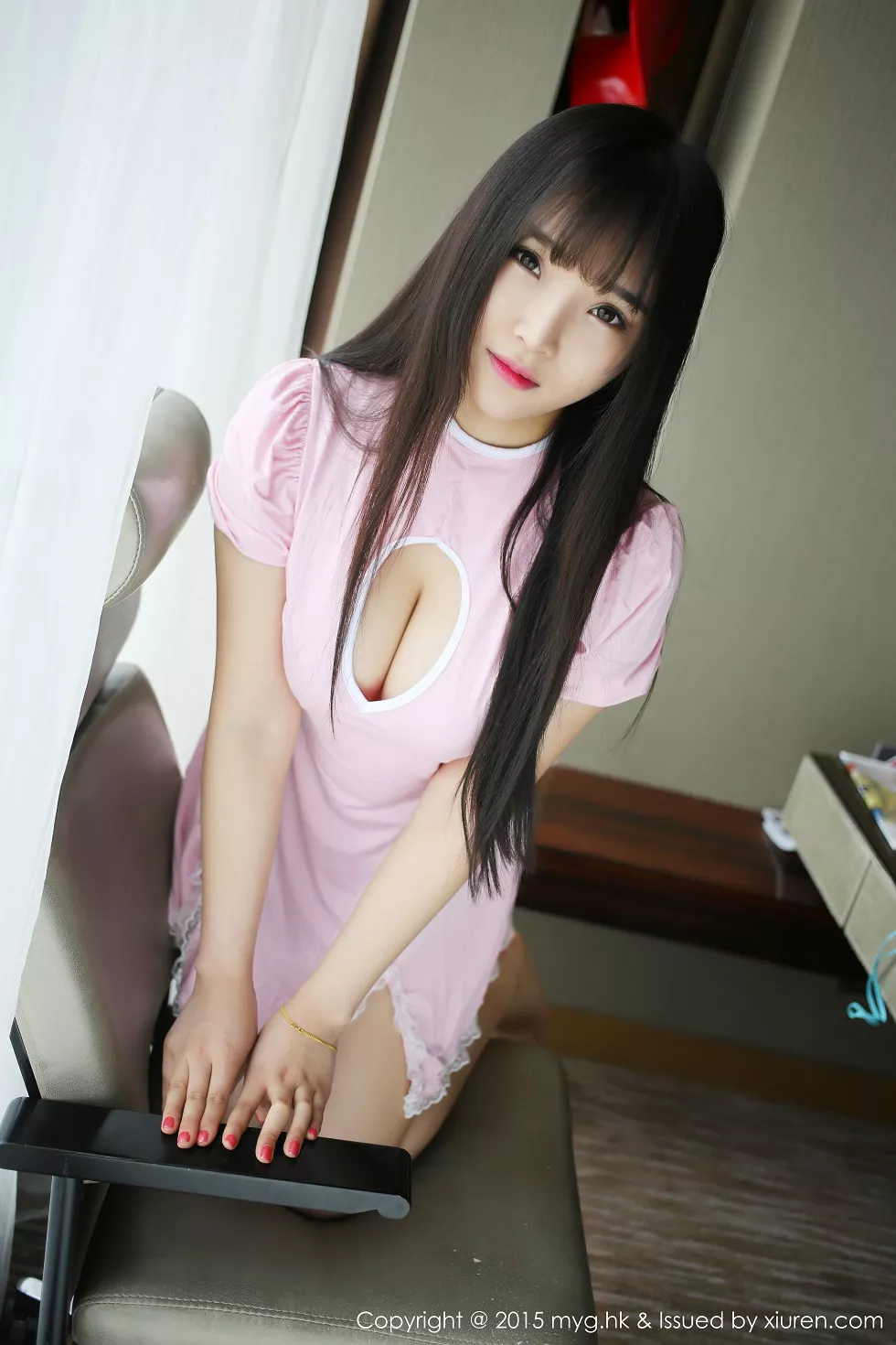 [MyGirl美媛馆]Vol.118_嫩模夏瑶baby广州旅拍半裸下身丰乳翘臀极致诱惑写真51P