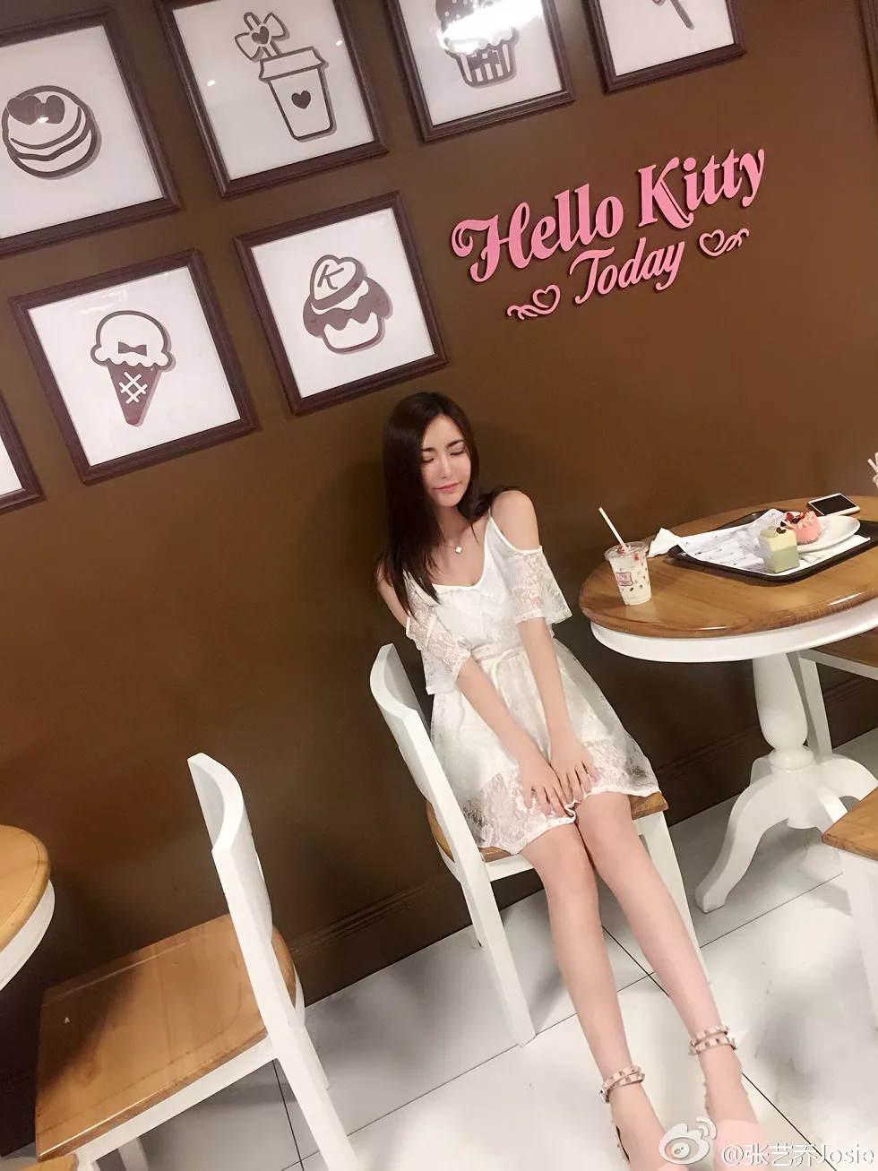 嫩模张艺乔josie完美身材海量微博卖萌性感写真275P