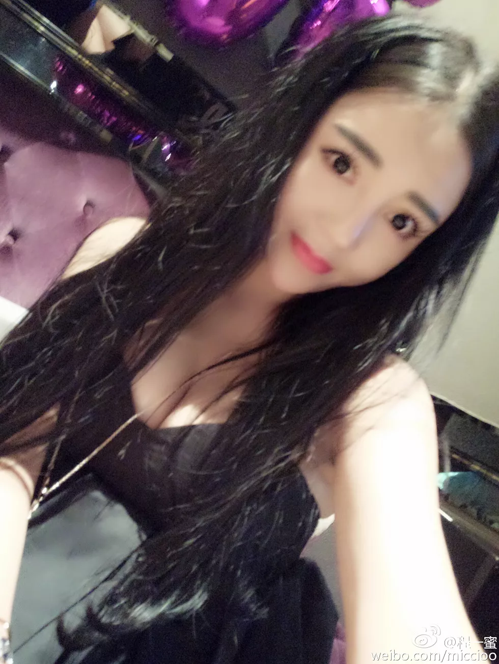 内地嫩模程一蜜肥臀巨乳海量微博性感写真500P
