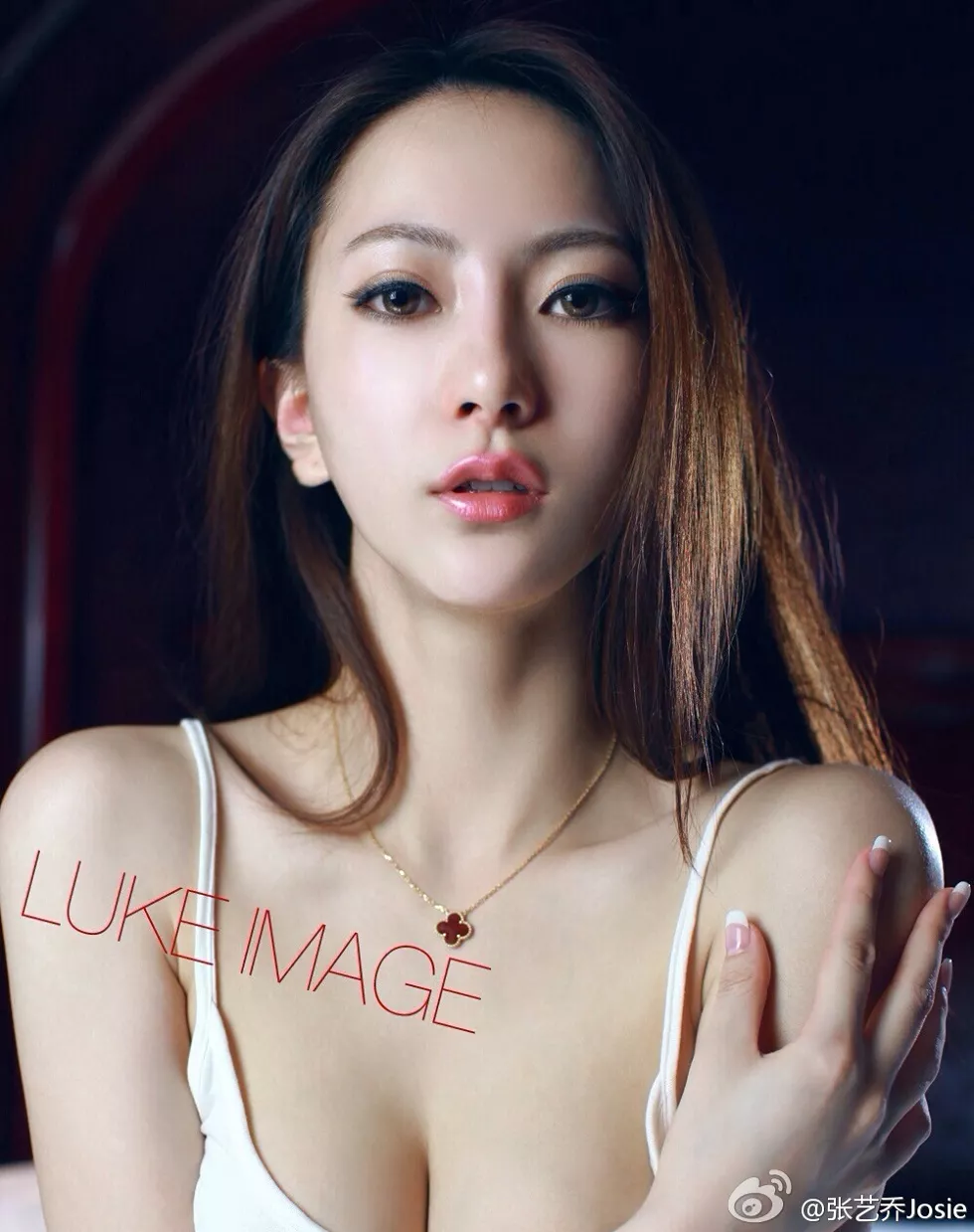 嫩模张艺乔josie完美身材海量微博卖萌性感写真275P
