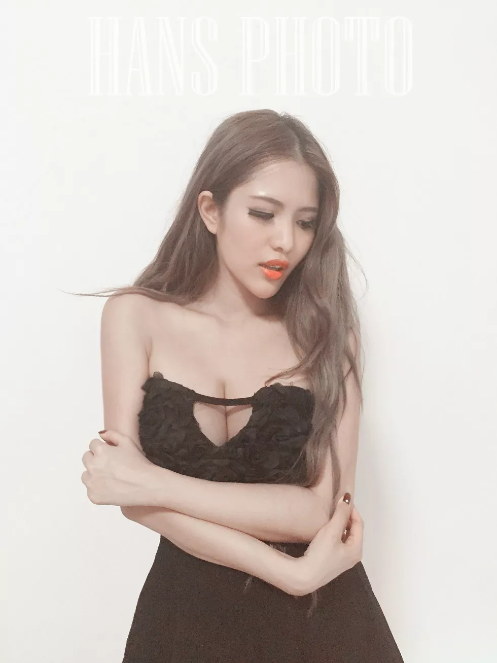 内地嫩模若彤boomboom丰乳大肥臀微博海量写真568P