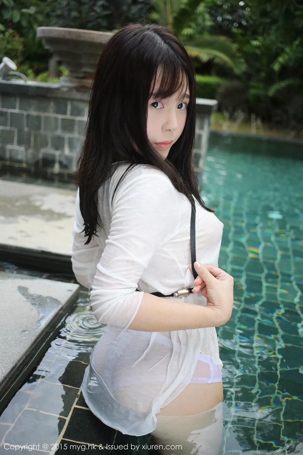 [MyGirl美媛馆]Vol.170_Evelyn艾莉三亚旅拍白色连身裙真空湿身美乳凸点诱惑53P