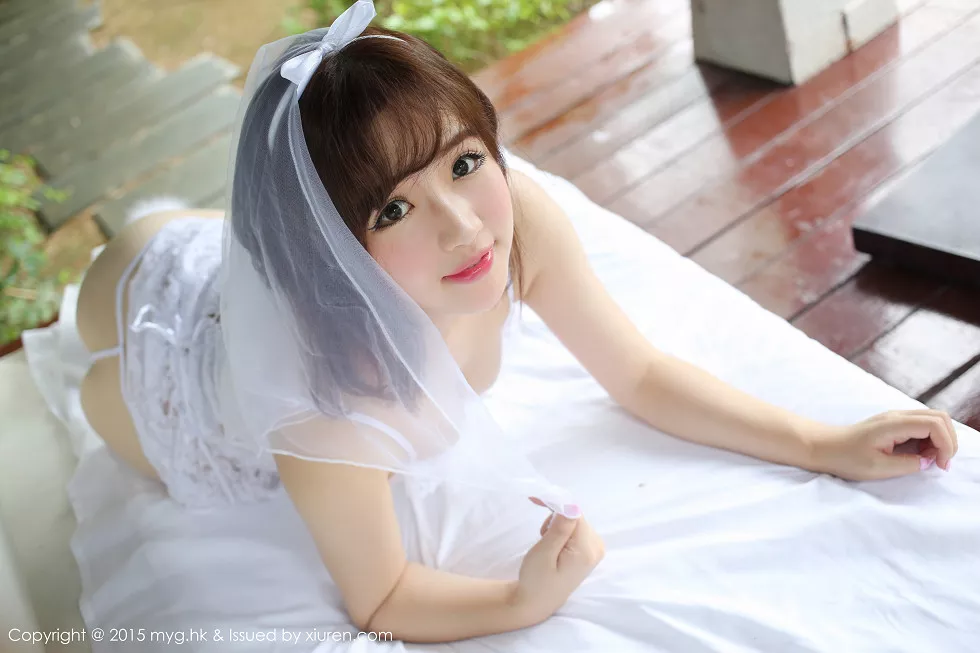 [MyGirl美媛馆]Vol.165_嫩模徐cake三亚旅拍白裙婚纱秀豪乳脱内裤秀美臀写真52P