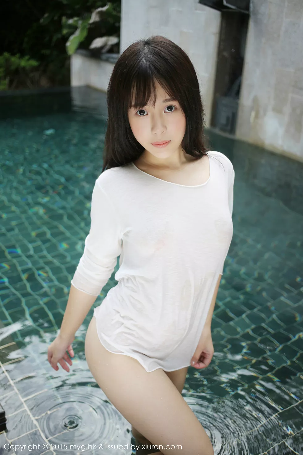 [MyGirl美媛馆]Vol.180_嫩模Evelyn艾莉白色T恤湿身真空透视秀美乳撩人写真60P