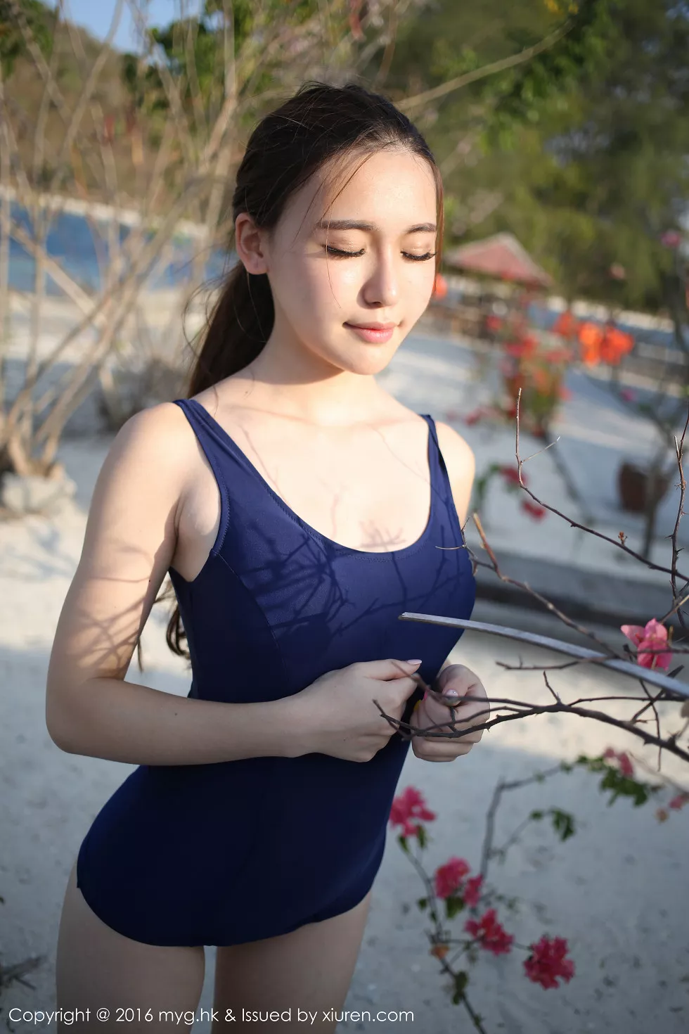 [MyGirl美媛馆]Vol.187_嫩模熊吖BOBO龙目岛旅拍黑色死库水完美身材性感写真55P