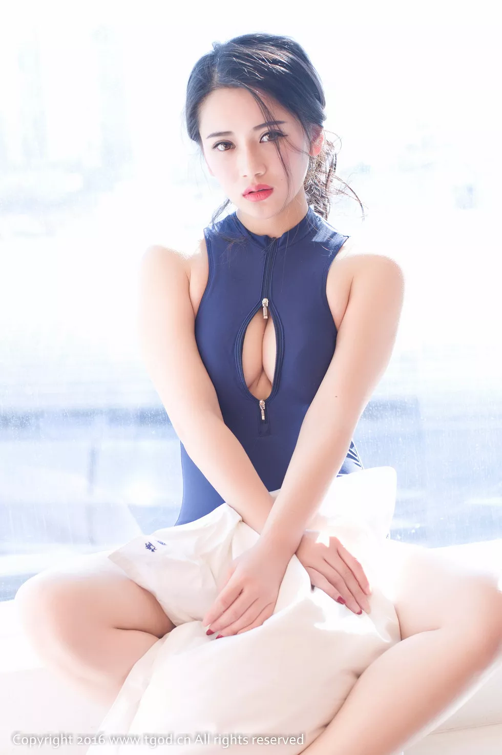 [TGOD推女神]2016.04.04_北方姑娘朱小旭连体开叉内衣秀美胸白嫩肌肤性感写真62P