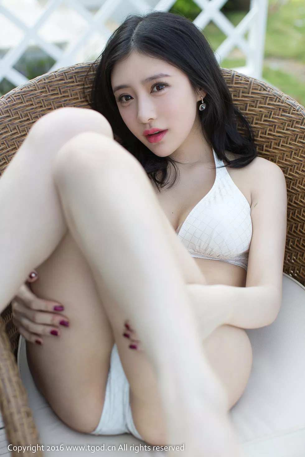 [TGOD推女神]2016.04.10_越南芽庄旅拍之施忆佳第二刊性感白色内衣完美身材写真41P
