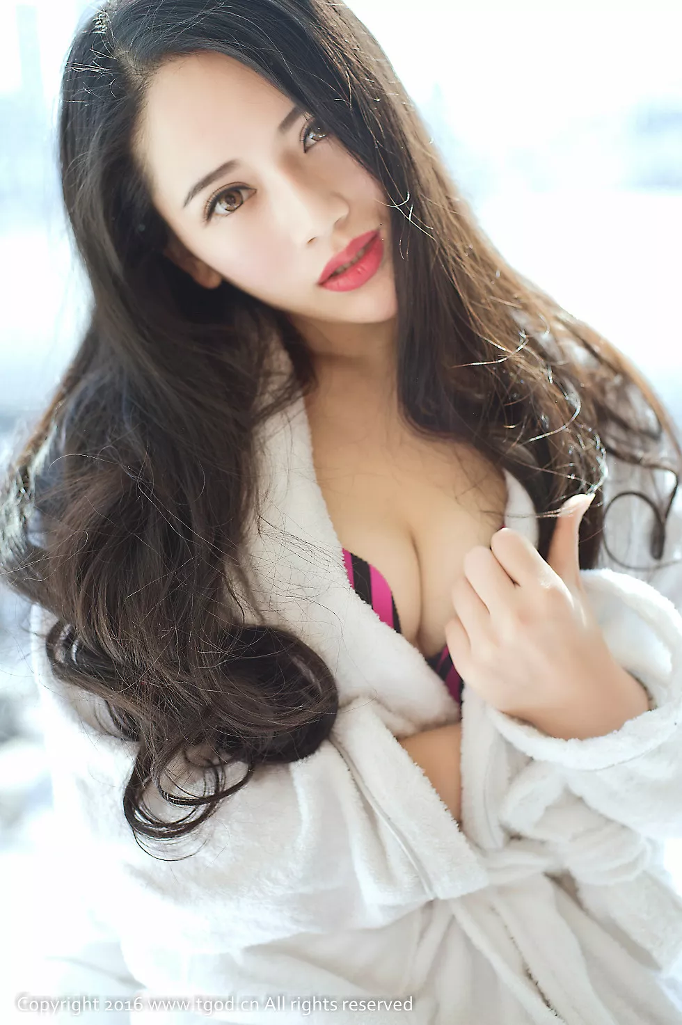 [TGOD推女神]2016.04.04_北方姑娘朱小旭连体开叉内衣秀美胸白嫩肌肤性感写真62P