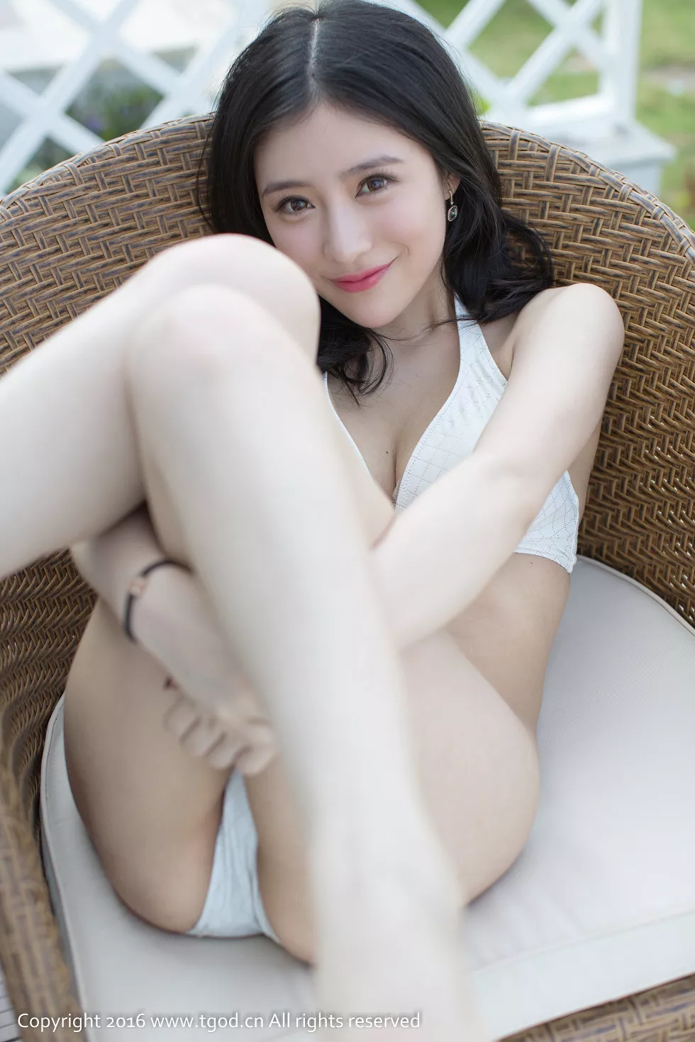 [TGOD推女神]2016.04.10_越南芽庄旅拍之施忆佳第二刊性感白色内衣完美身材写真41P