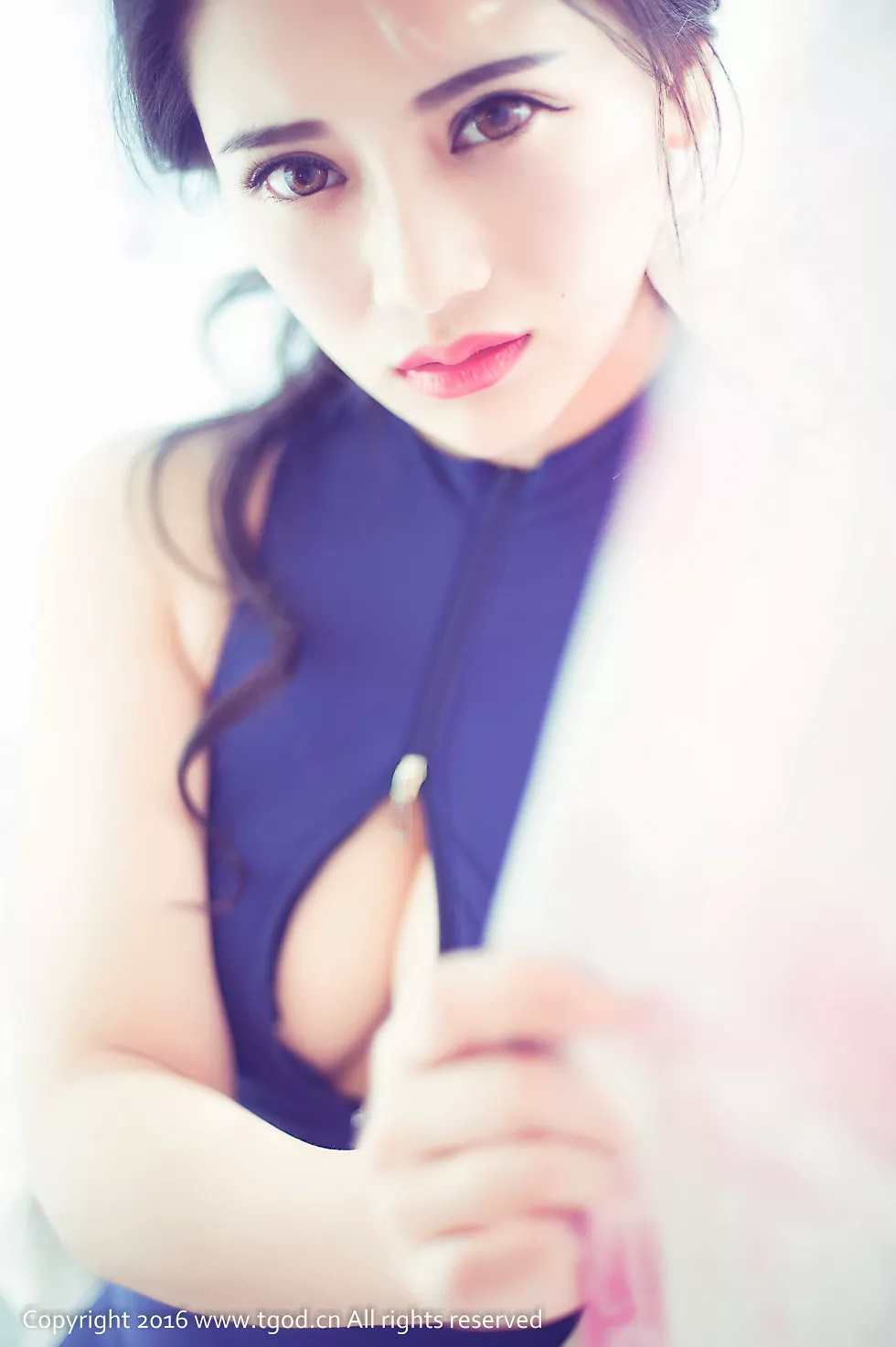 [TGOD推女神]2016.04.04_北方姑娘朱小旭连体开叉内衣秀美胸白嫩肌肤性感写真62P
