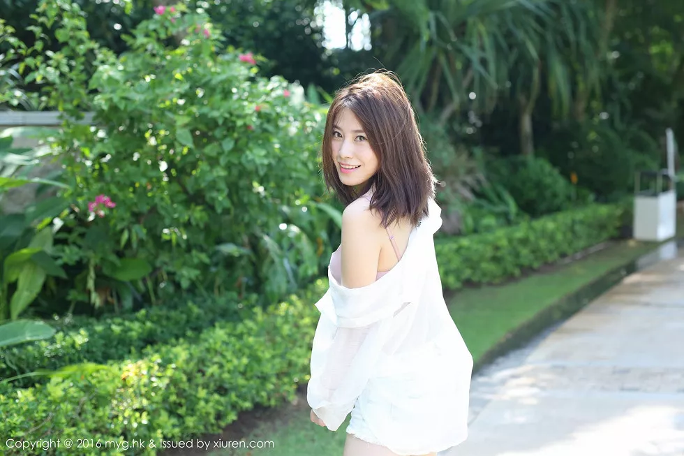 [MyGirl美媛馆]Vol.223_嫩模许诺Sabrina牛仔热裤性感内衣楚楚可人迷人写真53P