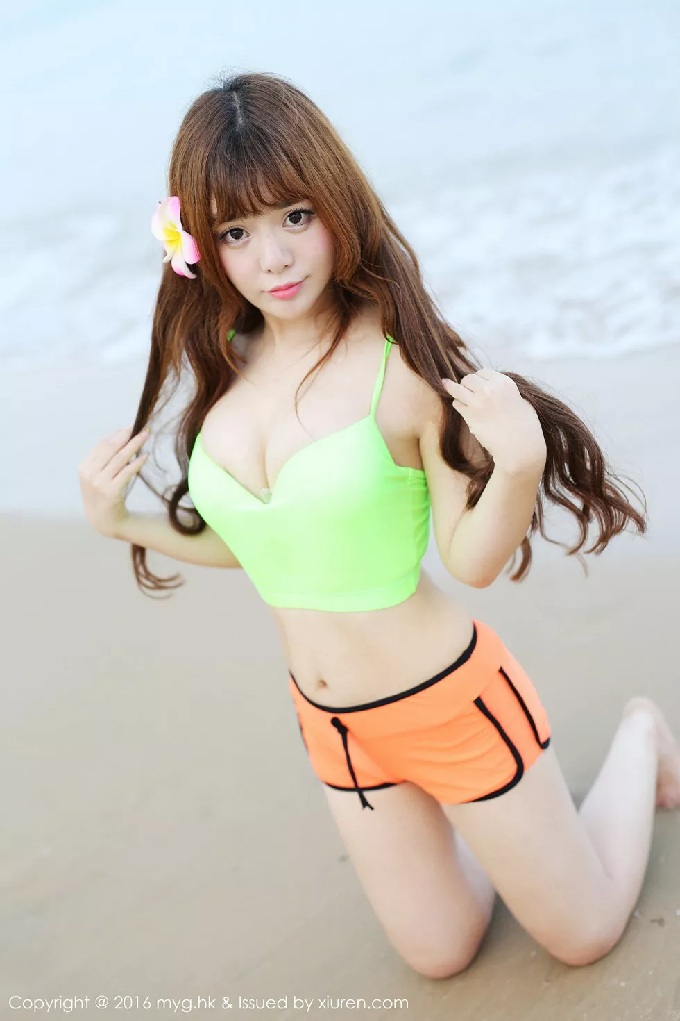 [MyGirl美媛馆]Vol.225_嫩模粉芭比VV三亚旅拍性感粉红内衣秀豪乳美臀诱惑写真52P