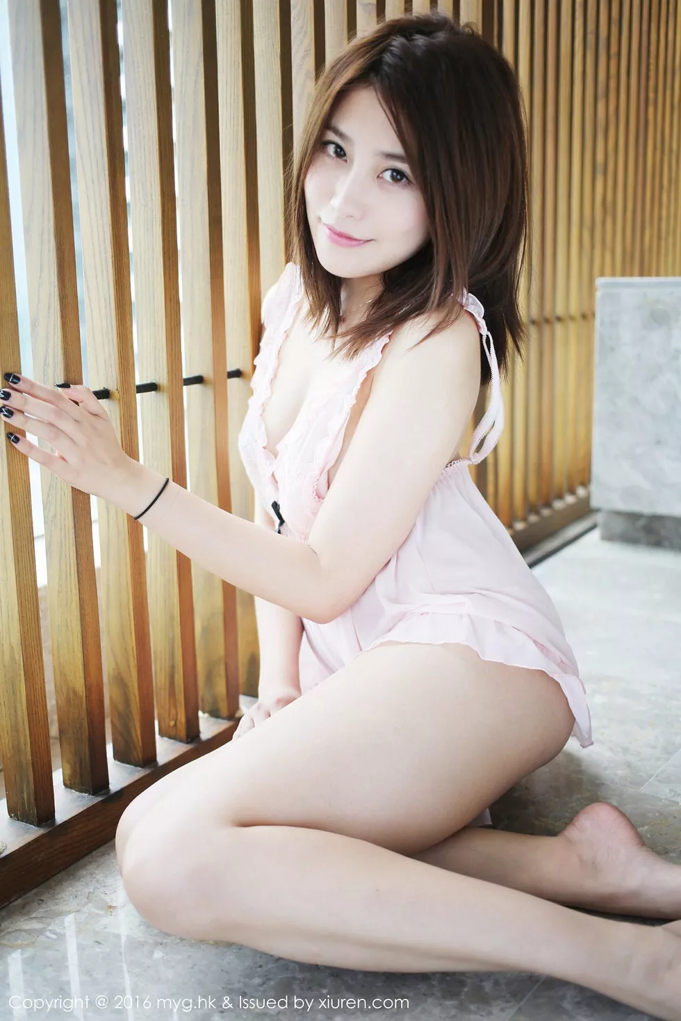 [MyGirl美媛馆]Vol.228_许诺Sabrina三亚旅拍第2套浴室里粉红内衣秀豪乳写真60P