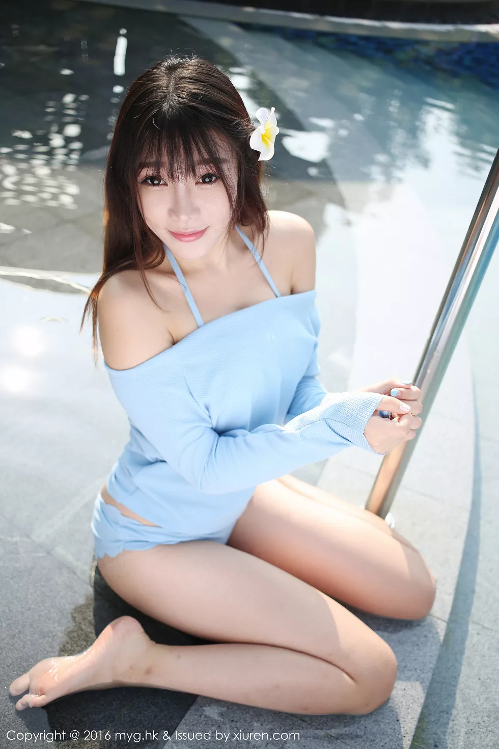 [MyGirl美媛馆]Vol.224_嫩模芝芝Booty三亚旅拍半脱内裤湿身秀美臀诱惑写真60P