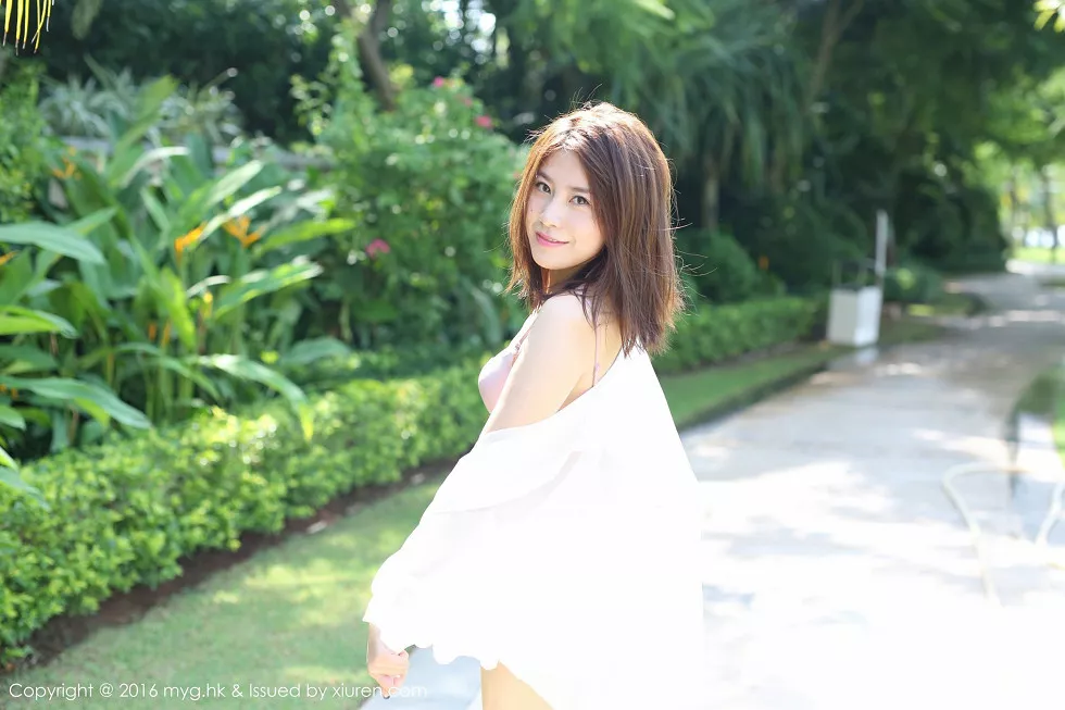 [MyGirl美媛馆]Vol.223_嫩模许诺Sabrina牛仔热裤性感内衣楚楚可人迷人写真53P