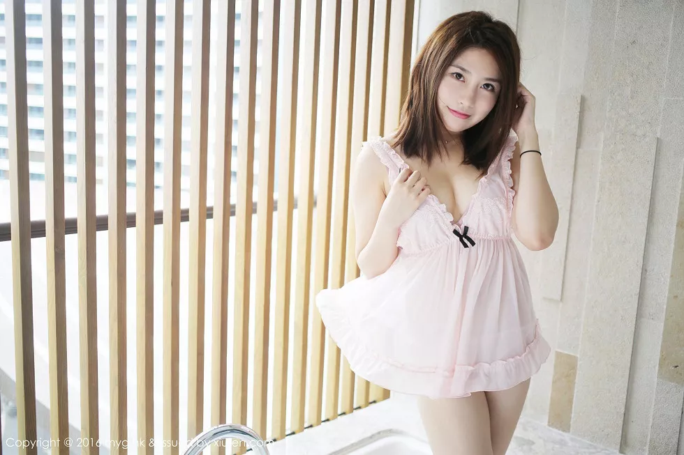 [MyGirl美媛馆]Vol.228_许诺Sabrina三亚旅拍第2套浴室里粉红内衣秀豪乳写真60P