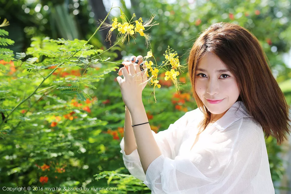 [MyGirl美媛馆]Vol.223_嫩模许诺Sabrina牛仔热裤性感内衣楚楚可人迷人写真53P