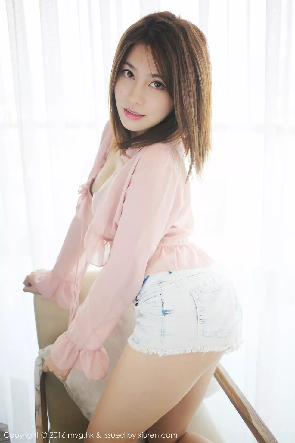 [MyGirl美媛馆]Vol.223_嫩模许诺Sabrina牛仔热裤性感内衣楚楚可人迷人写真53P