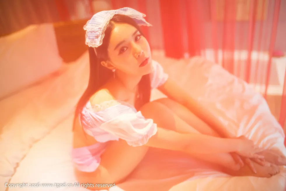 [TGOD推女神]2016.06.24_嫩模Miko白色蕾丝超薄内衣秀翘臀小蛮腰完美诱惑写真60P