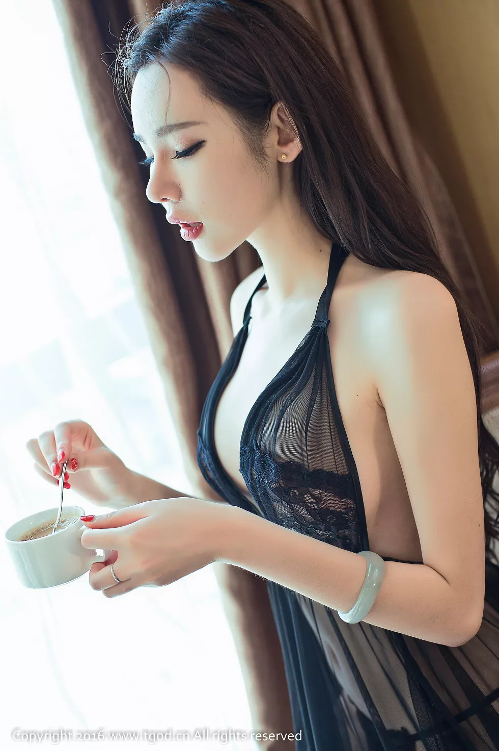 [TGOD推女神]2016.10.14_美女学霸萌琪琪Lrene黑色透视睡衣秀美乳妩媚诱惑写真60P