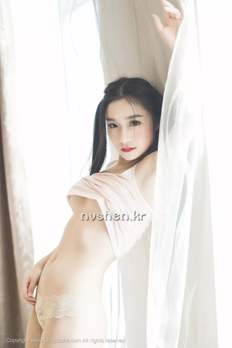 [青豆客QingDouKe]2016.11.23_嫩模绮梦Cherish家居校服美乳翘臀诱惑写真50P