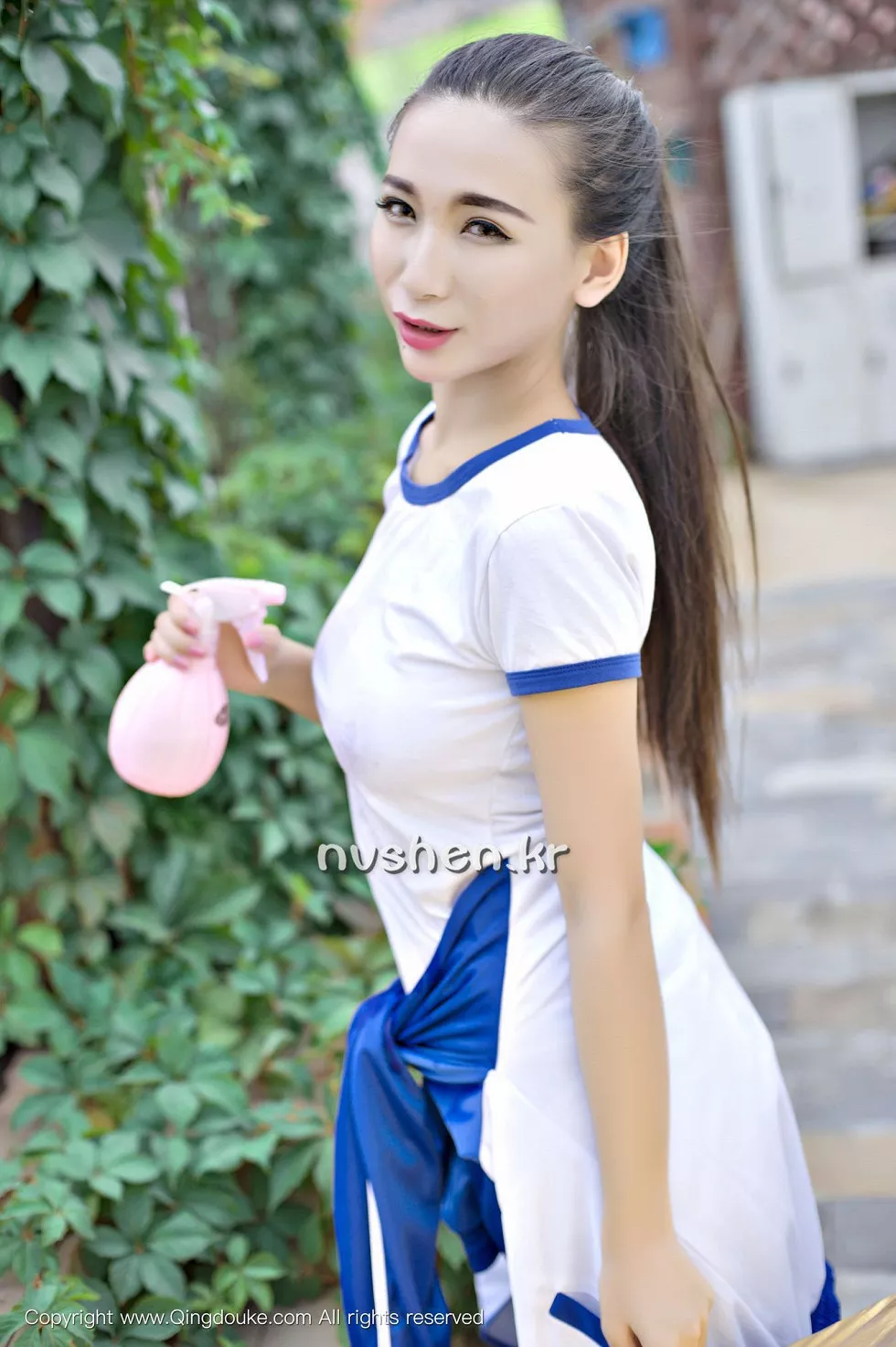 [青豆客QingDouKe]2016.11.20_嫩模赵颖性感比基尼清纯与鬼魅的混合体诱惑写真65P