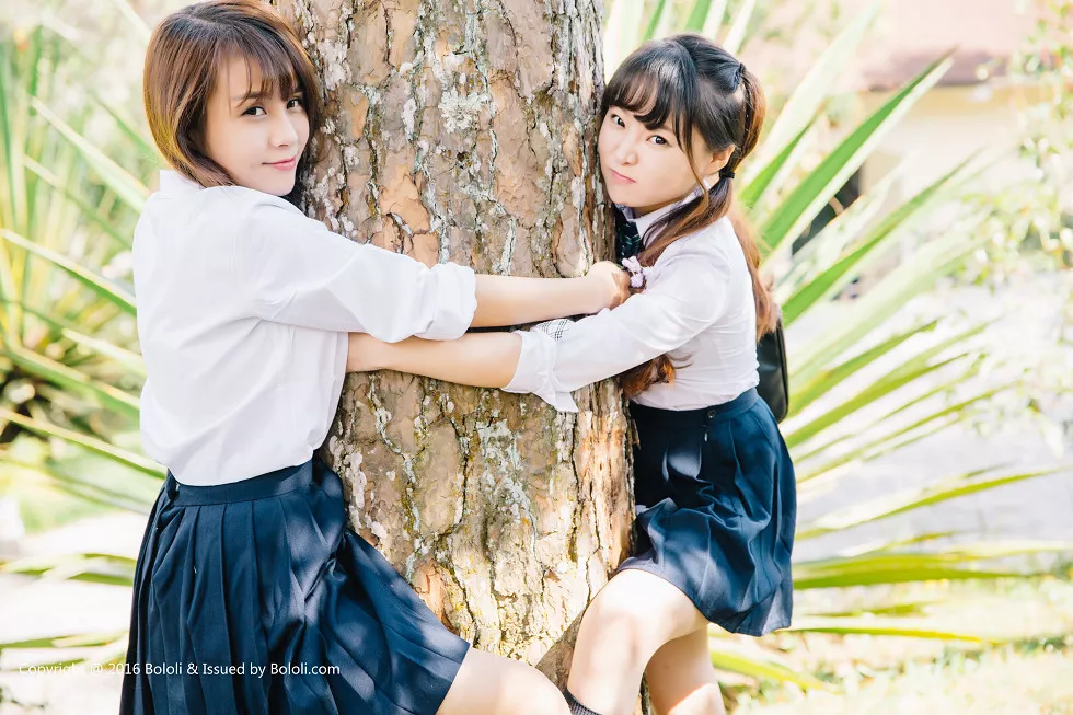 [BoLoli波萝社新刊]Vol.023_嫩模柳侑绮VS夏美酱学生装户外野战篇诱惑写真37P