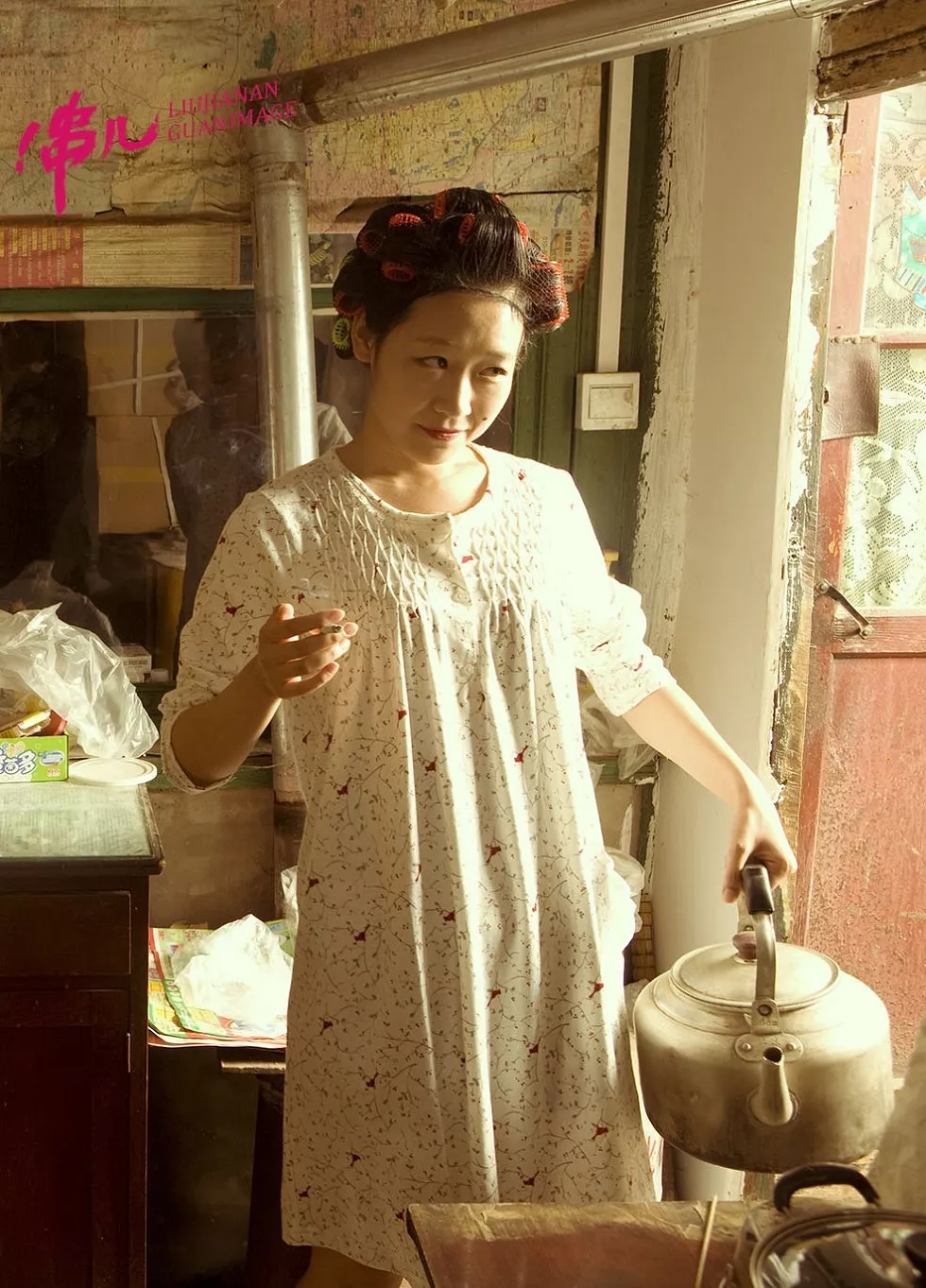 摄影师刘嘉楠精品摄影作品合集《胡同里的性感撸串儿》烧烤女郎写真27P