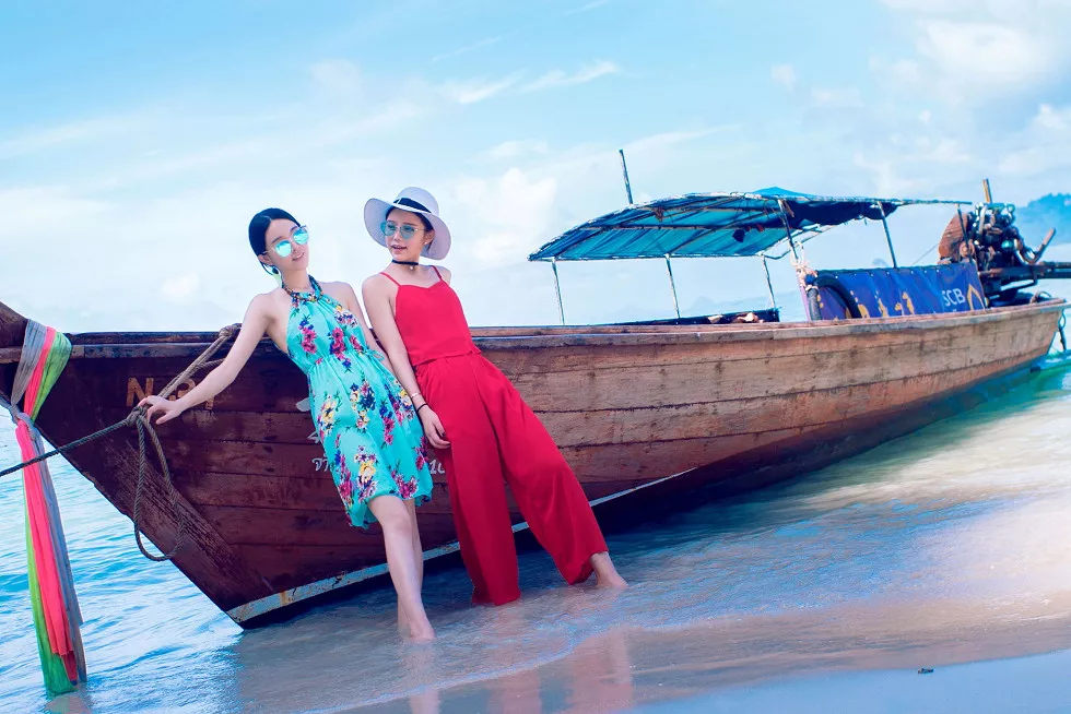 Rayshen摄影作品之泰国甲米旅行海滩边靓丽美模性感比基尼写真34P