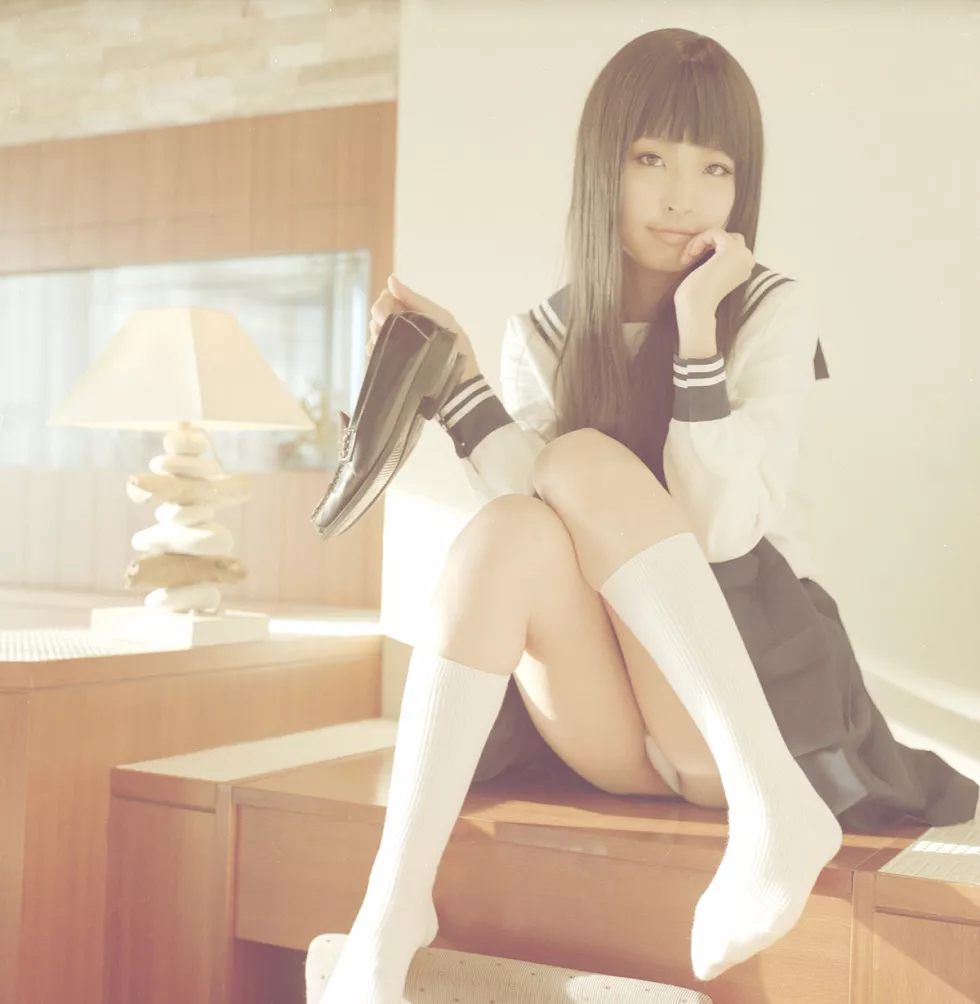 Taro少女学生制服浴室湿身诱惑写真集135P
