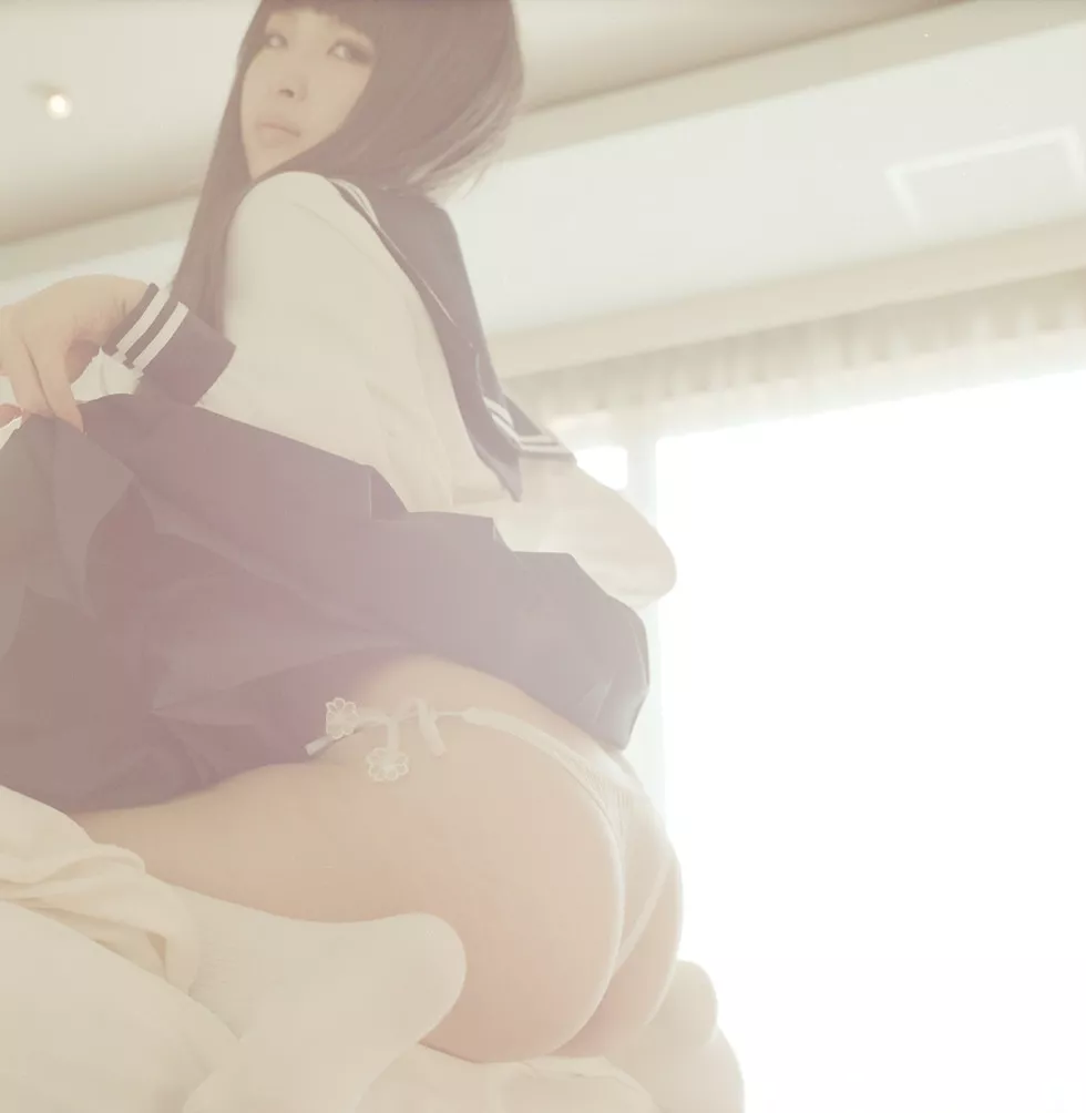 Taro少女学生制服浴室湿身诱惑写真集135P