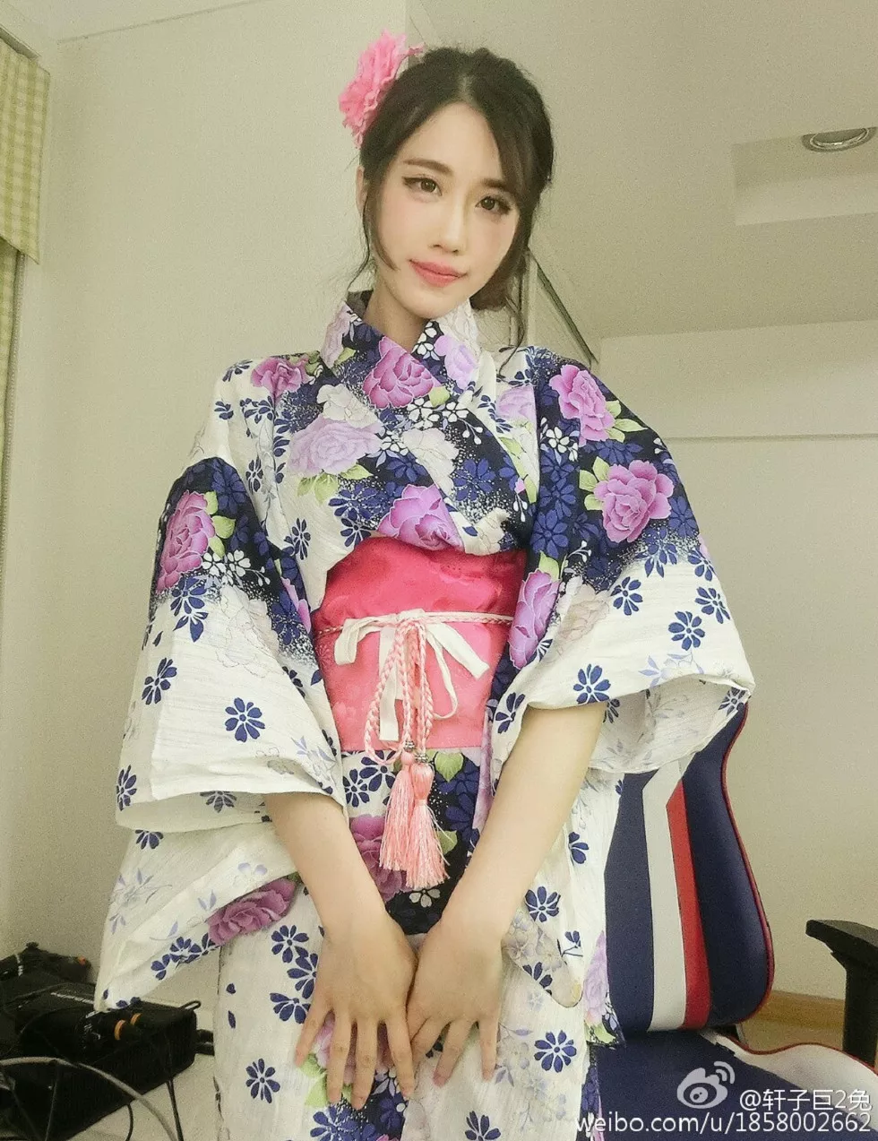 斗鱼女主播轩子巨2兔完美身材靓丽迷人微博图集写真336P