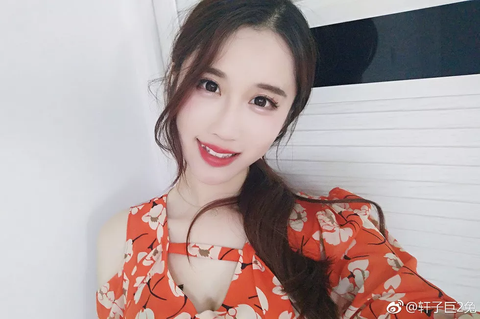 斗鱼女主播轩子巨2兔完美身材靓丽迷人微博图集写真336P