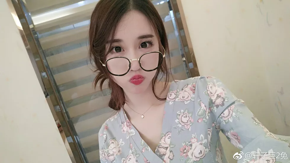斗鱼女主播轩子巨2兔完美身材靓丽迷人微博图集写真336P