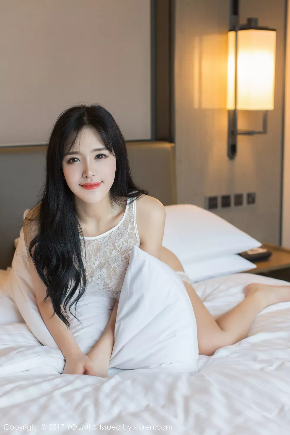 [YouMi尤蜜荟]Vol.082_女神刘钰儿浴缸里薄如轻纱透视内衣秀浑圆豪乳撩人诱惑写真48P