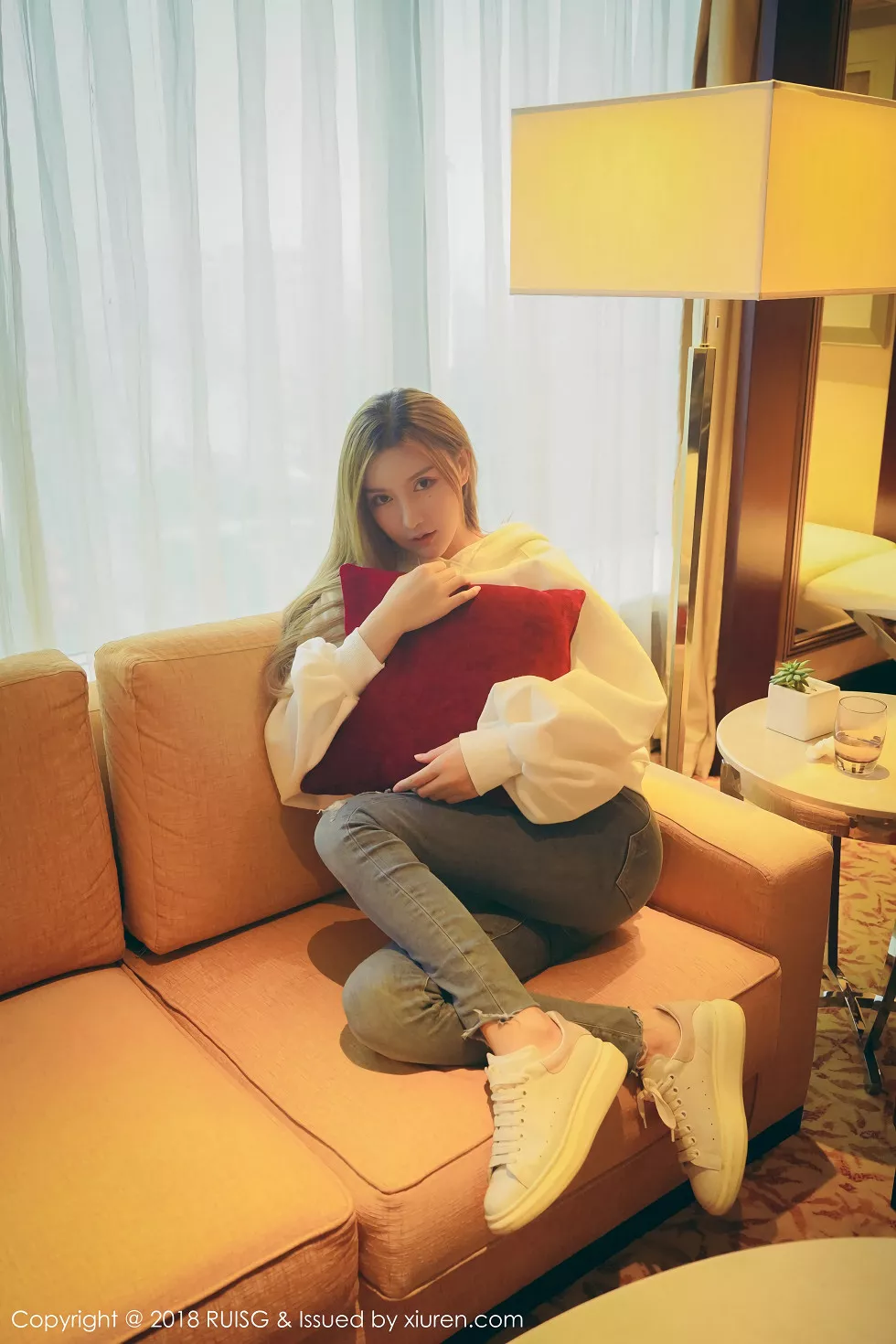 [RUISG瑞丝馆]VOL.045_清纯小妞M梦baby柔情私房发布居家甜美迷人清爽写真40P