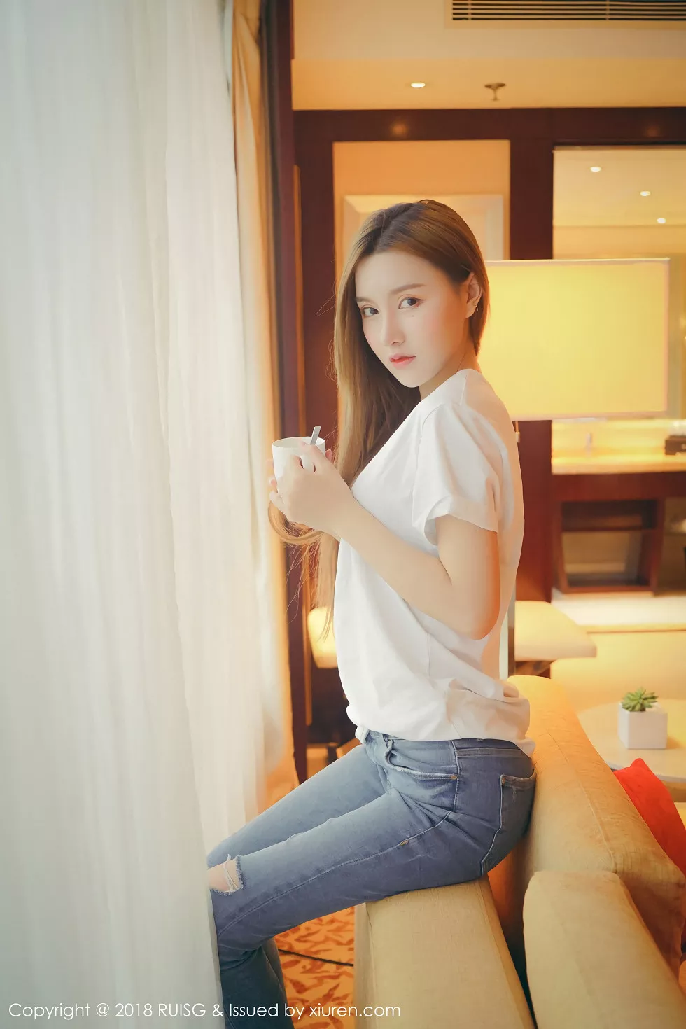 [RUISG瑞丝馆]VOL.045_清纯小妞M梦baby柔情私房发布居家甜美迷人清爽写真40P
